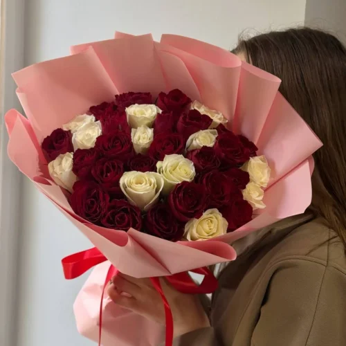 Букет из 35 кенийских роз микс
