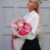 Сборный букет в ярких тонах
