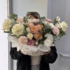 Сборная корзина с нежными французскими розами