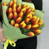 Букет из 35 оранжевых тюльпанов