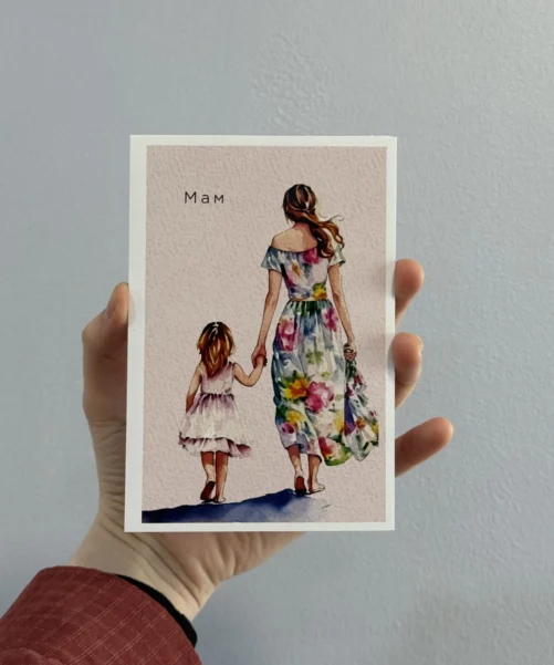 Открытка «Мам»