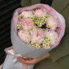 Пионы и ромашка