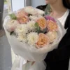 Букет с пионами